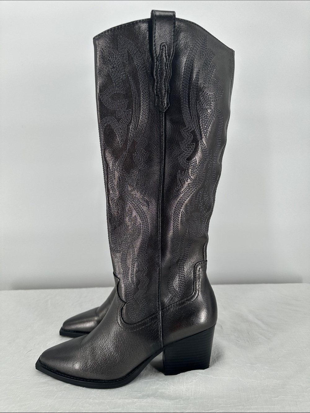 Crown Vintage Boots